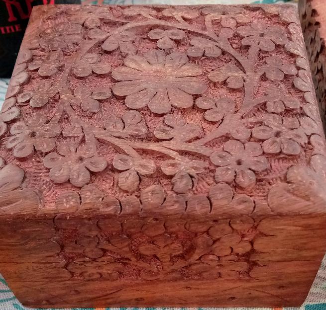 Cleansing_Kit_Handcarved_Wood_Box_Chakra_Set