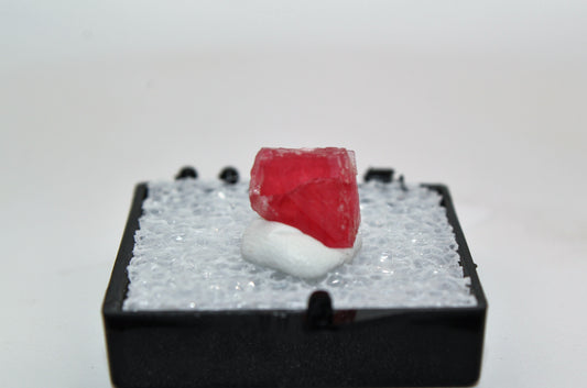 Gem Rhodochrosite 0.8