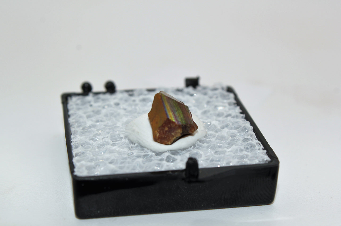 Japanese Rainbow Garnet 0.8