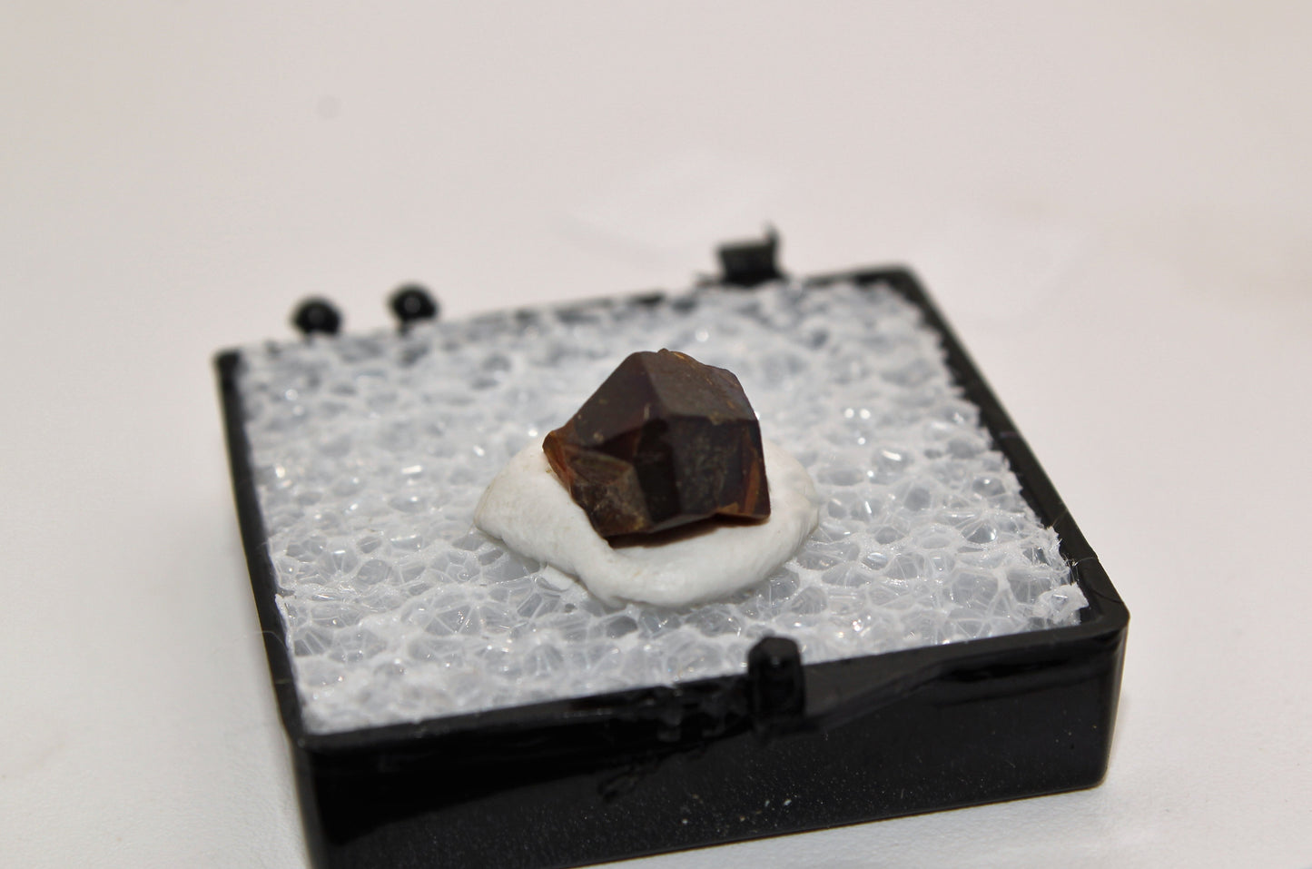 Japanese Rainbow Garnet 1.0