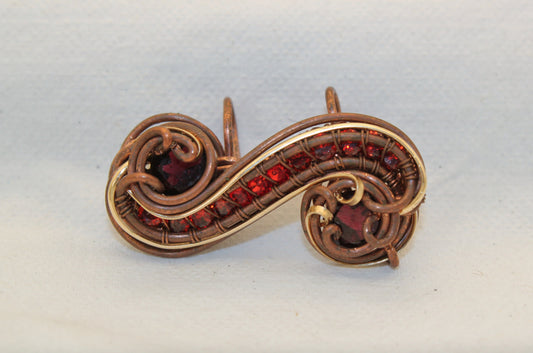 Wirewrap Garnet Pendant with Gold